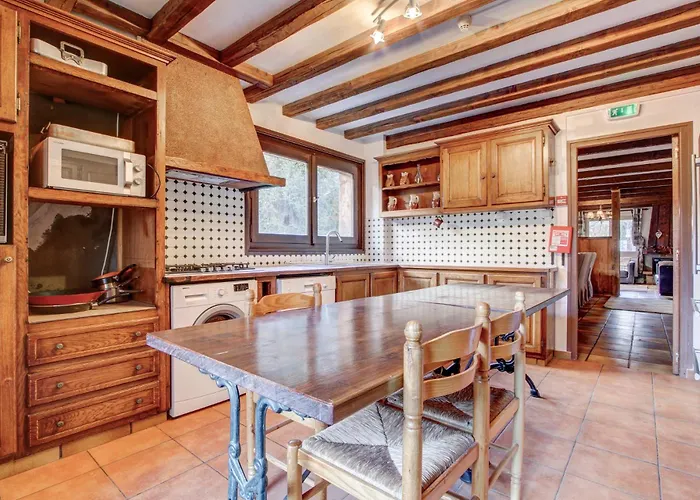 Self Catered With Indoor Pool * Essert-Romand