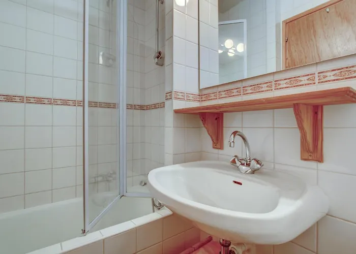 Self Catered With Indoor Pool * Essert-Romand