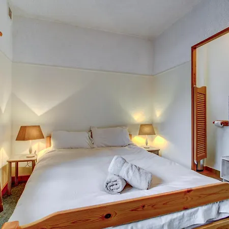 Self Catered With Indoor Pool Guest house Essert-Romand