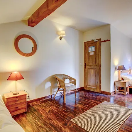 Self Catered With Indoor Pool Essert-Romand