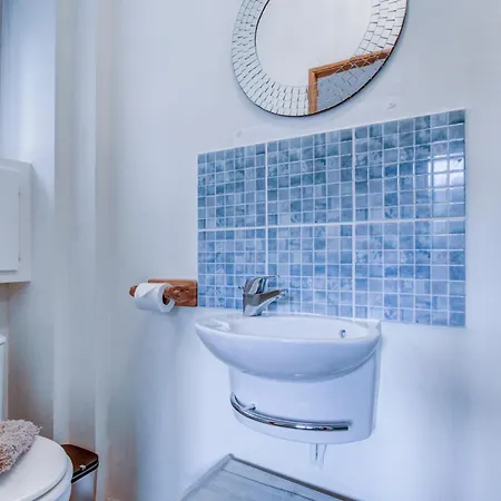 Self Catered With Indoor Pool * Essert-Romand